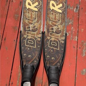 DiveR Composite Brown Neptune Medium freediving or spearfishing fin blades